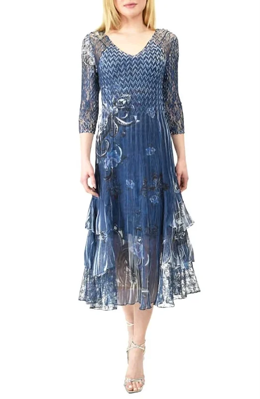 Best Deals Of The Season Seasonal Trend Paisley Fleur Long Sleeve Dress In Blue