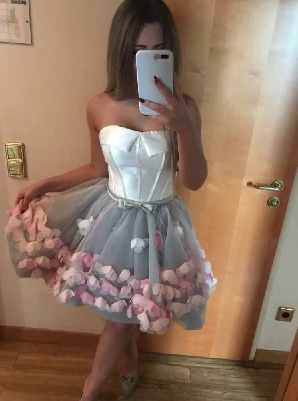 Catch Every Fashion Trend Elegant Ensemble Strapless Short Prom Dresses Handmade Flowers Graduation Party Gown OM498