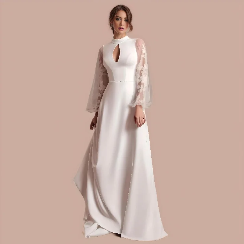 Chic Style, Always In Vogue Timeless Elegant ASHLEY Wedding Dress