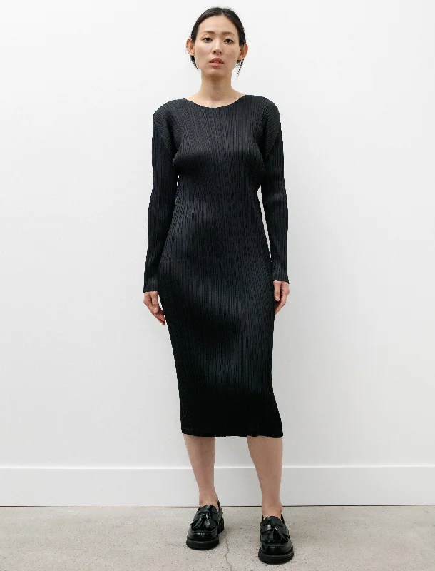 Chic Trends Unveiled Feminine Soft - Hued Look Long Sleeve Straight Dress Black