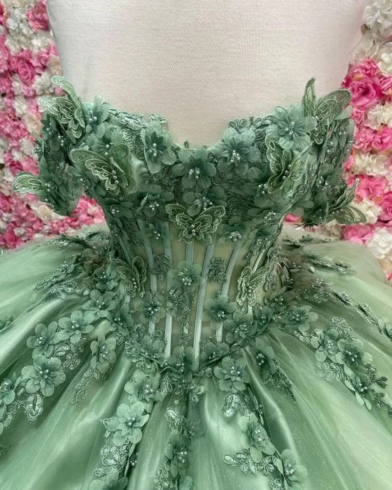 Smart Casual Deals Feminine Allure Sweetheart Sage Green Quinceanera Dresses Butterfly Applique Ball Gown Tulle Sweet 16 Dress A-line Lace Up Luxury Prom Dress Y4341